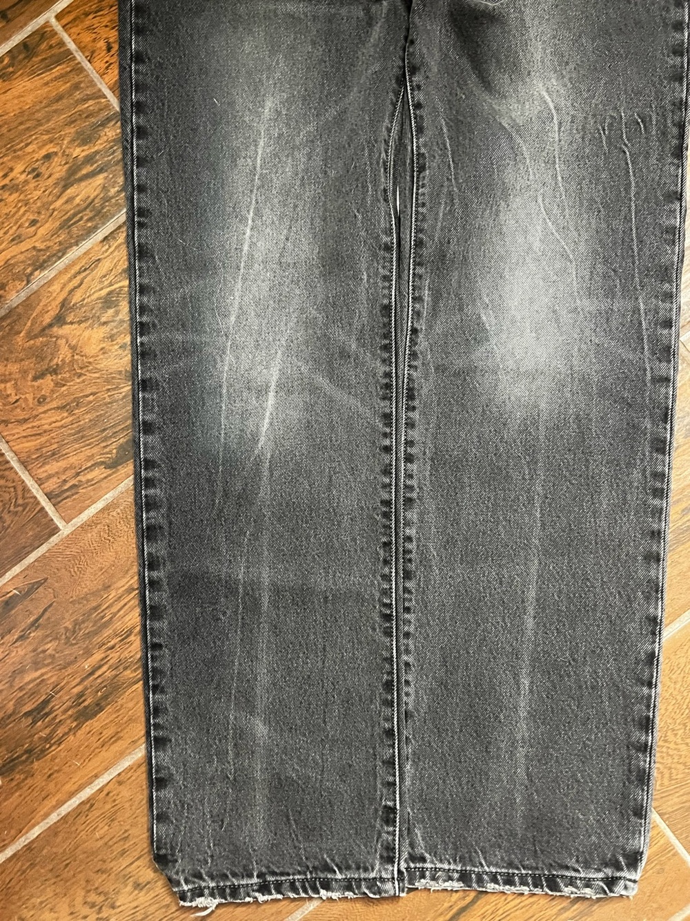 Levi’s Premium 501 90s Mid Rise Straight Leg Jeans Size 26 NWT Classic Denim - Picture 2 of 6